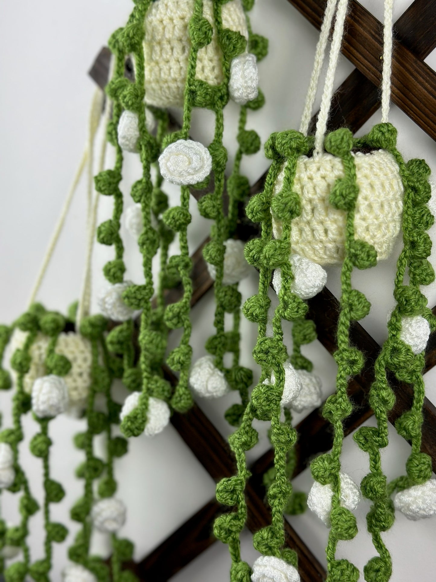 String of Pearls with Roses