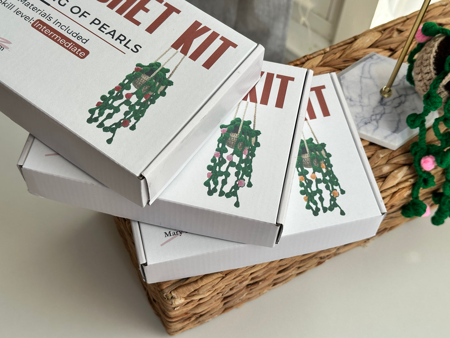 Crochet Kit String of pearls with 3 different color ptions