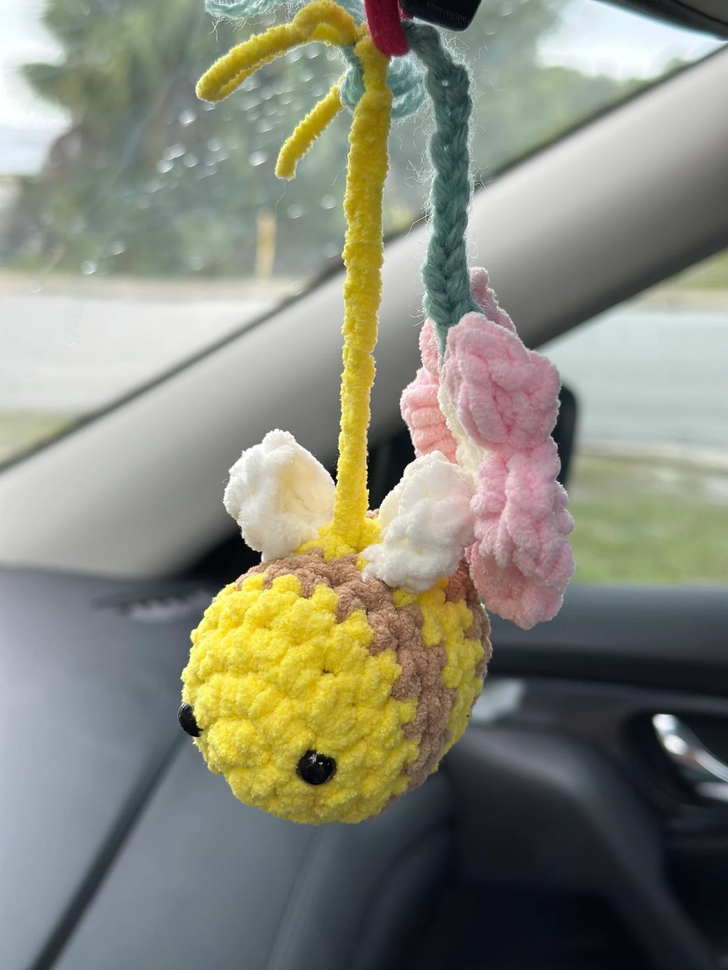 Bee with Flower Keychain
