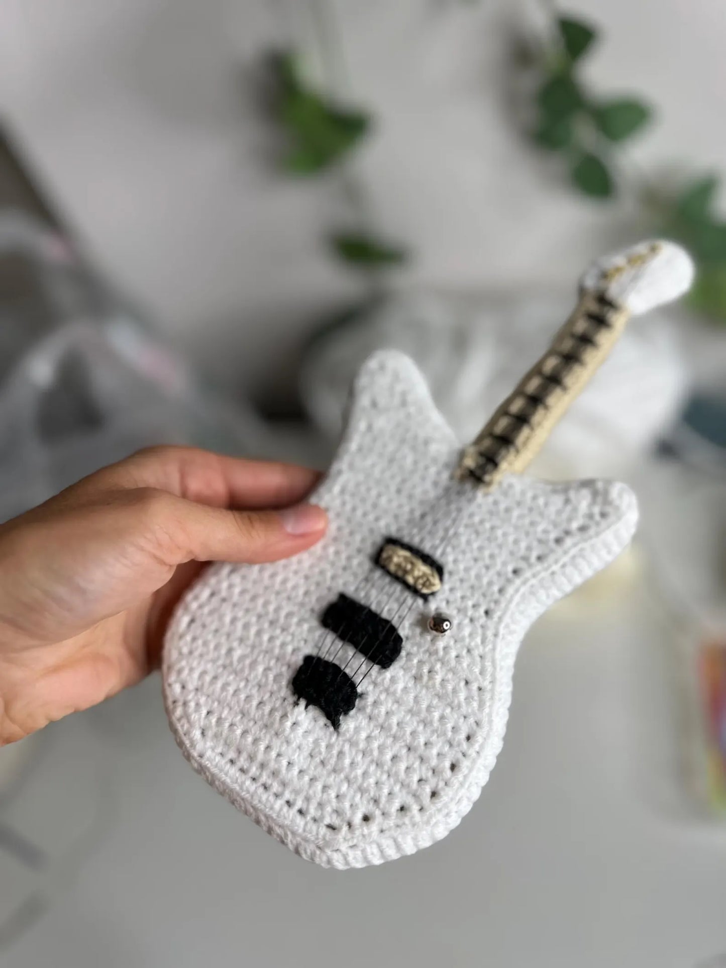 Mini Guitar