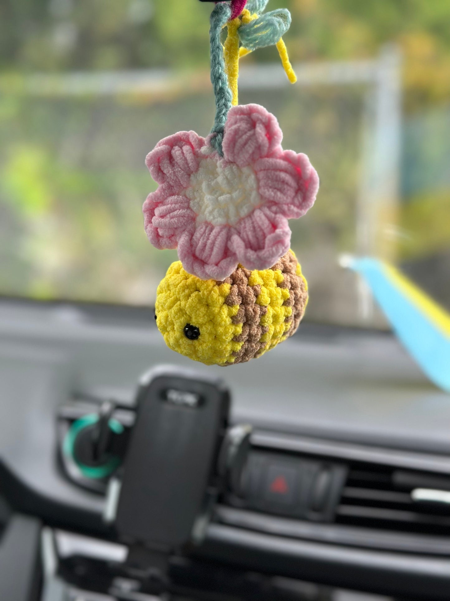 Bee with Flower Keychain