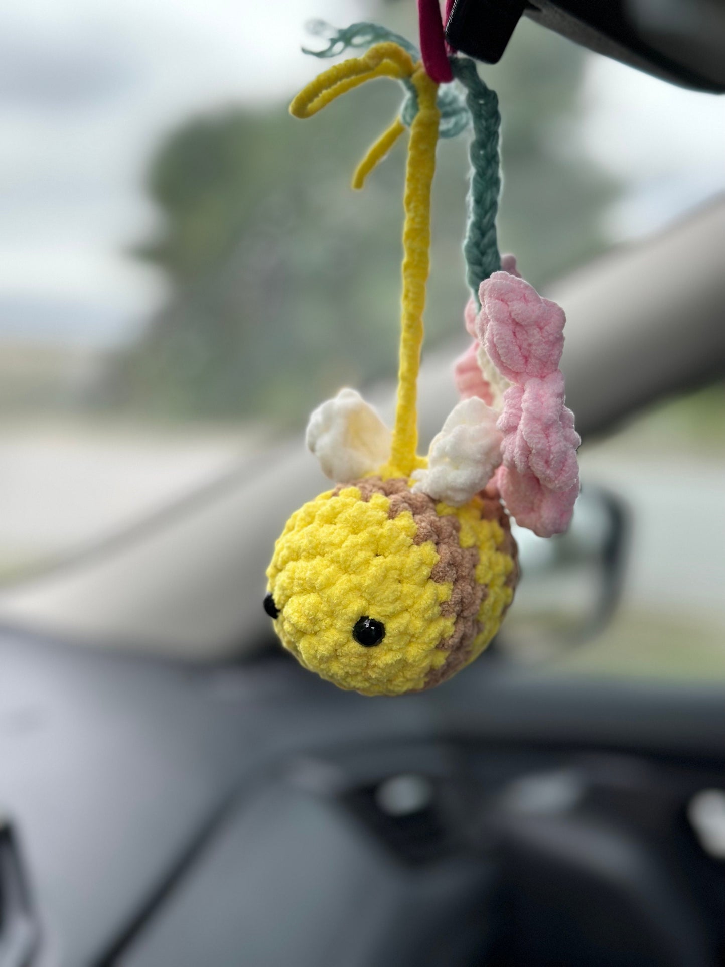 Bee with Flower Keychain