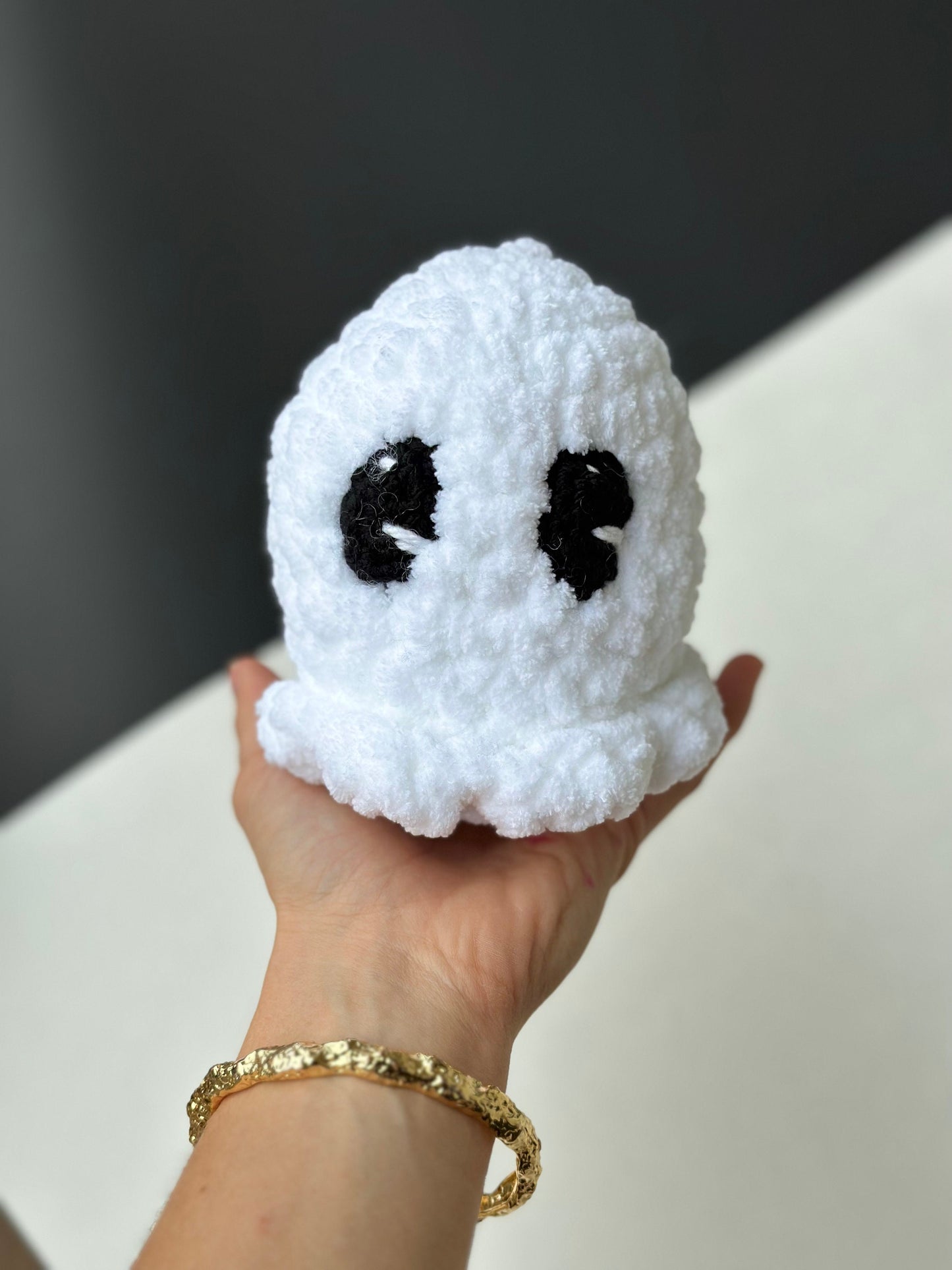 GHOST PLUSHIE - HALLOWEEN GIFT
