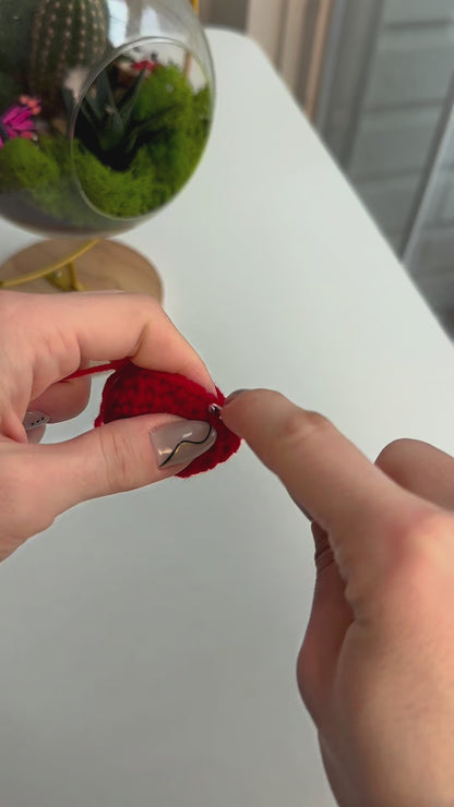 Step-by-step crochet in progress: DIY Crochet Kit for Valentine’s Day (Kissing Bears)